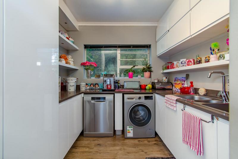 4 Bedroom Property for Sale in D